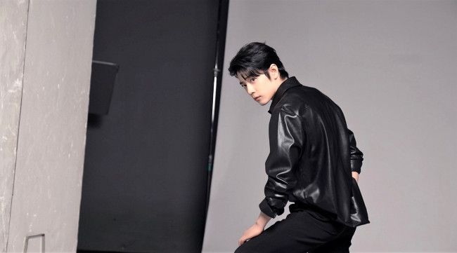 Обои картинки фото мужчины, xiao zhan, актер, куртка