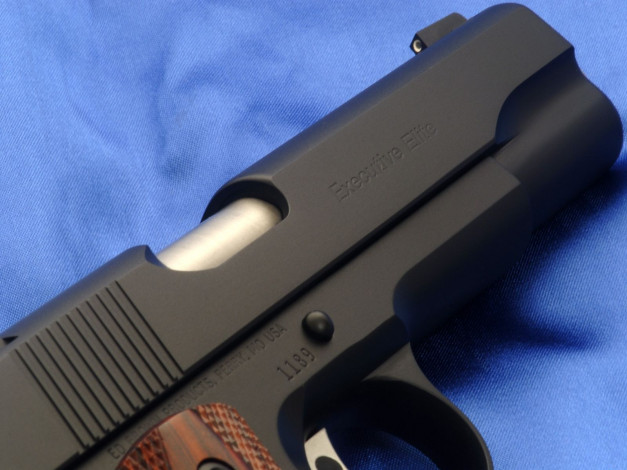 Обои картинки фото оружие, пистолеты