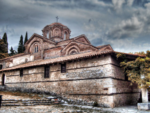 Картинка города православные церкви монастыри облака