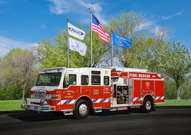 Обои картинки фото автомобили, пожарные, машины, truck, fire, красный, колеса, дорога