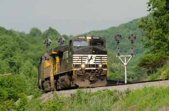 Картинка техника поезда железная дорога рельсы локомотив состав