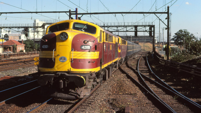 Обои картинки фото техника, поезда, железная, дорога, рельсы, локомотив, состав