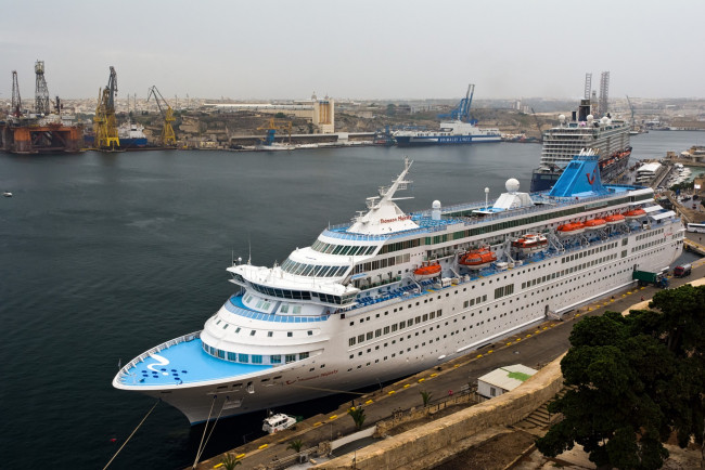 Обои картинки фото корабли, лайнеры, круиз, лайнер