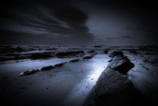 Обои картинки фото природа, побережье, море, камни, облака