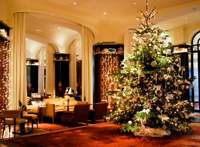 Обои картинки фото праздничные, Ёлки, гирлянды, елка, украшения