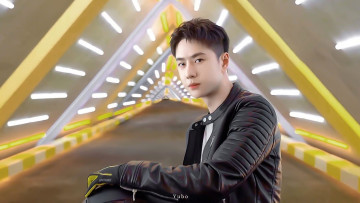 Картинка мужчины wang+yi+bo актер певец куртка