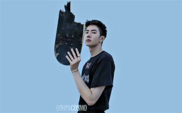 Картинка мужчины wang+yi+bo актер певец футболка украшения скейт обломок