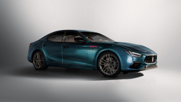 Картинка maserati+ghibli+334+ultima+2023 автомобили maserati самый быстрый в мире седан мазерати ghibli 334 ultima