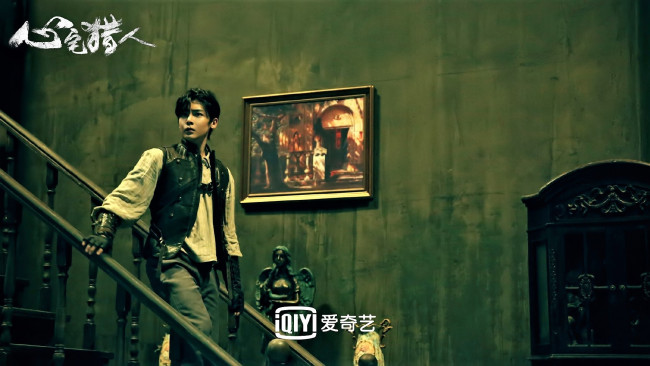 Обои картинки фото кино фильмы, psych-hunter, парень, лестница, дом, картина