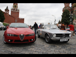 Картинка автомобили выставки уличные фото