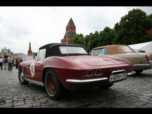 Картинка автомобили выставки уличные фото