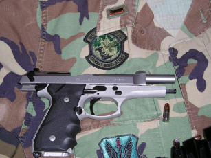 Картинка оружие пистолеты