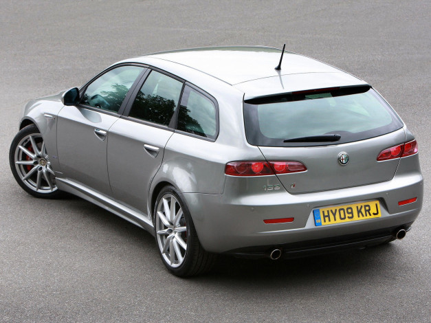 Обои картинки фото автомобили, alfa, romeo