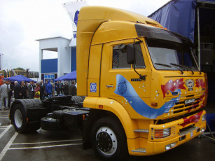 Картинка автомобили камаз