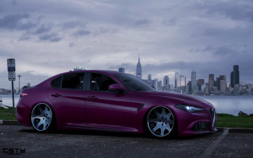 Картинка автомобили виртуальный+тюнинг красный автомобиль