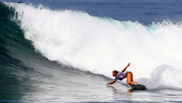 Картинка спорт серфинг девушка волна