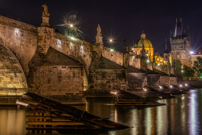 Обои картинки фото charles bridge in praque, города, прага , Чехия, простор