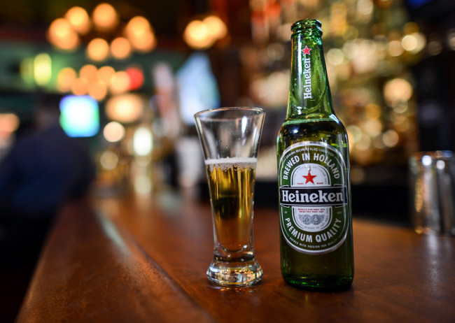Обои картинки фото бренды, heineken, пиво