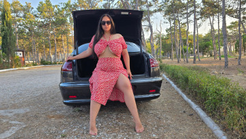 Картинка автомобили -авто+с+девушками peugeot 607 v6