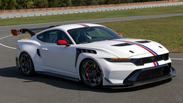 обоя автомобили, mustang, ford, gtd, spirit, of, america, 2025