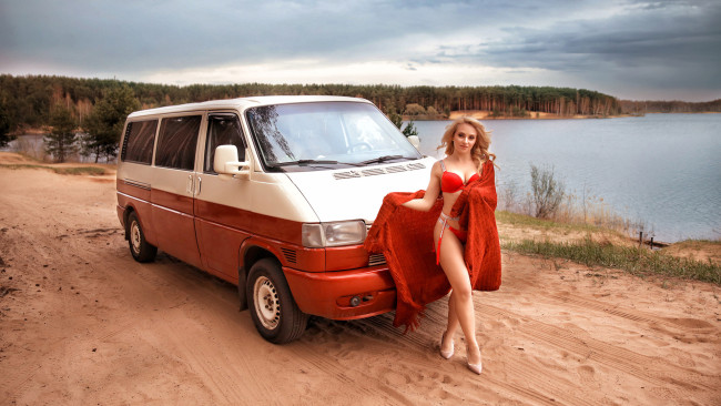 Обои картинки фото автомобили, -авто с девушками, volkswagen, transporter