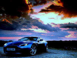 Картинка автомобили aston martin