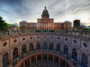 Картинка города здания дома