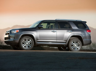Картинка toyota 4runner 2010 автомобили