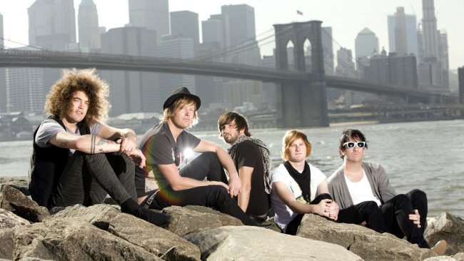 Обои картинки фото something, with, numbers, музыка, другое, группа, музыканты