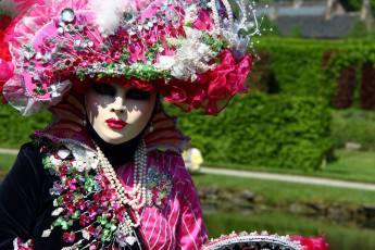 Картинка разное маски карнавальные костюмы карнавал венеция