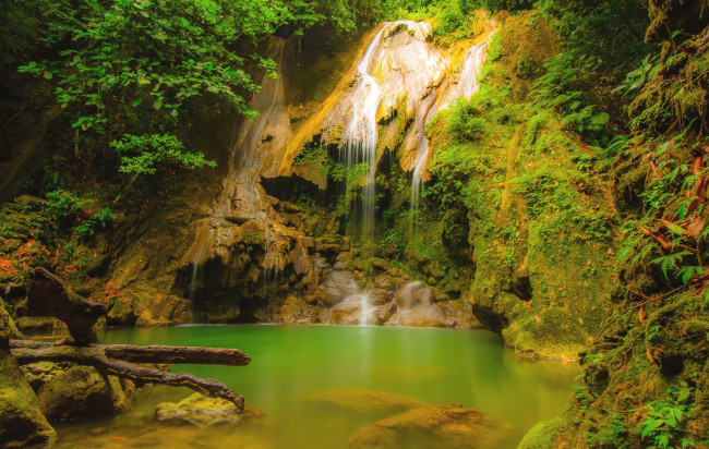 Обои картинки фото природа, водопады, вода, грот