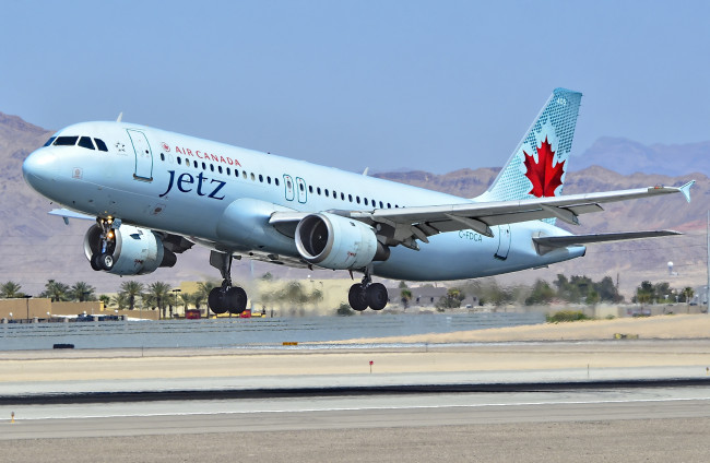 Обои картинки фото airbus a320-211, авиация, пассажирские самолёты, авиалайнер