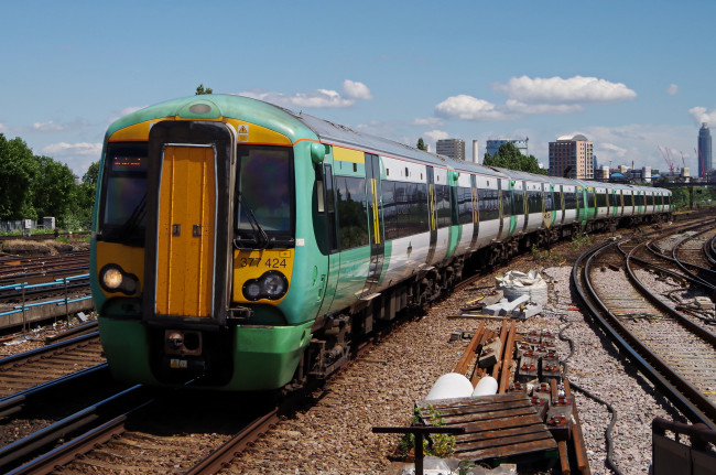 Обои картинки фото техника, поезда, состав, локомотив, рельсы, дорога, железная