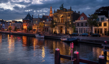 Картинка города -+огни+ночного+города простор