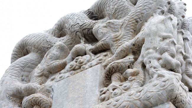 Обои картинки фото разное, элементы архитектуры, дракон, статуя, барельеф