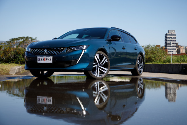 Обои картинки фото автомобили, peugeot