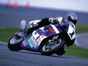 Картинка мотоциклы suzuki