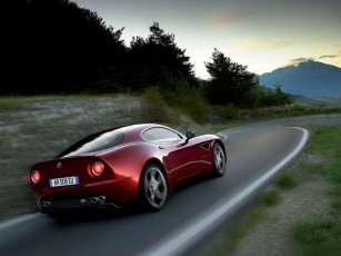 Картинка автомобили alfa romeo