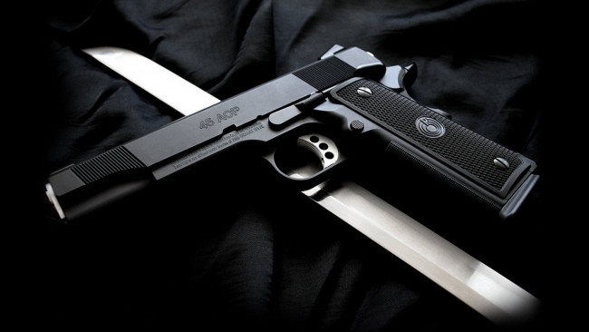 Обои картинки фото оружие, пистолеты, курок