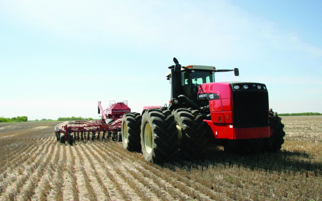 Обои картинки фото техника, тракторы, пашня