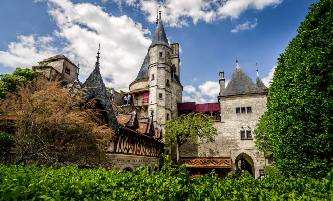 Обои картинки фото города, замки франции, шпили, башни, замок, парк