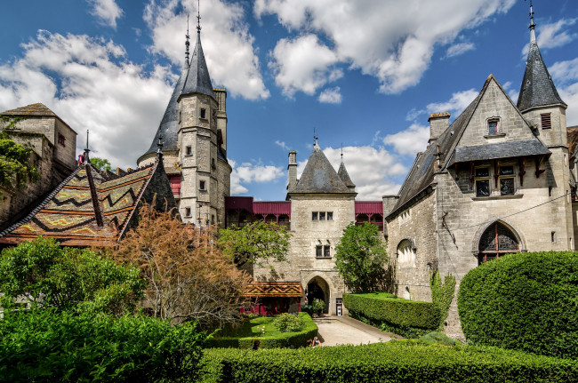 Обои картинки фото города, замки франции, шпили, башни, замок, парк