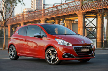 Картинка автомобили peugeot gti 208 красный 2015г au-spec