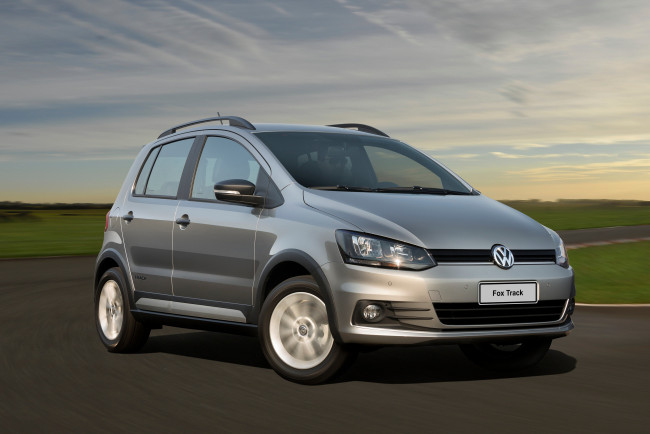 Обои картинки фото автомобили, volkswagen, fox, track, 2015г