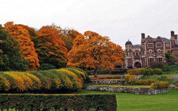 Картинка города -+дворцы +замки +крепости парк замок осень