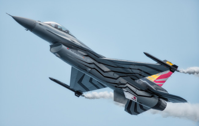 Обои картинки фото f16, авиация, боевые самолёты, истребитель