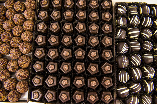 Обои картинки фото еда, конфеты,  шоколад,  сладости, ассорти