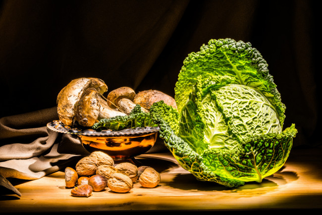 Обои картинки фото еда, натюрморт, капуста, орехи