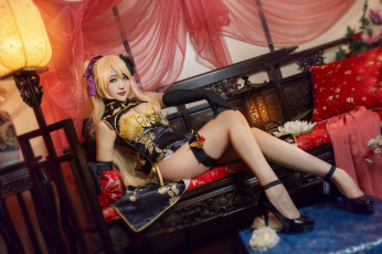 Картинка девушки -unsort+ азиатки взгляд девушка цветы лицо секси поза стиль комната диван ноги мебель интерьер руки лотос блондинка костюм туфли наряд занавески образ ножки