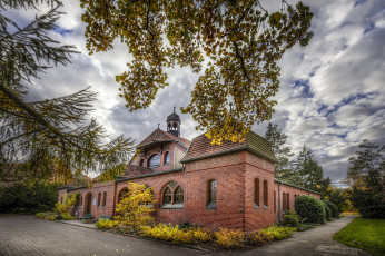 Картинка города -+здания +дома простор